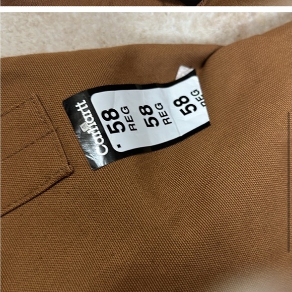 Carhartt Utility Jacket - Picture 5 of 10
